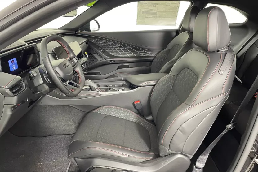 2025 Dodge Charger R/T photo 1
