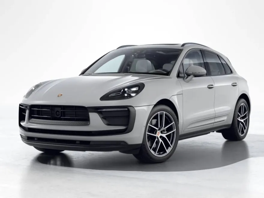 2026 Porsche Macan T photo 1