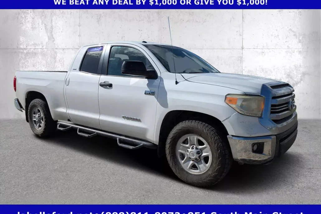 2016 Toyota Tundra Base photo 1