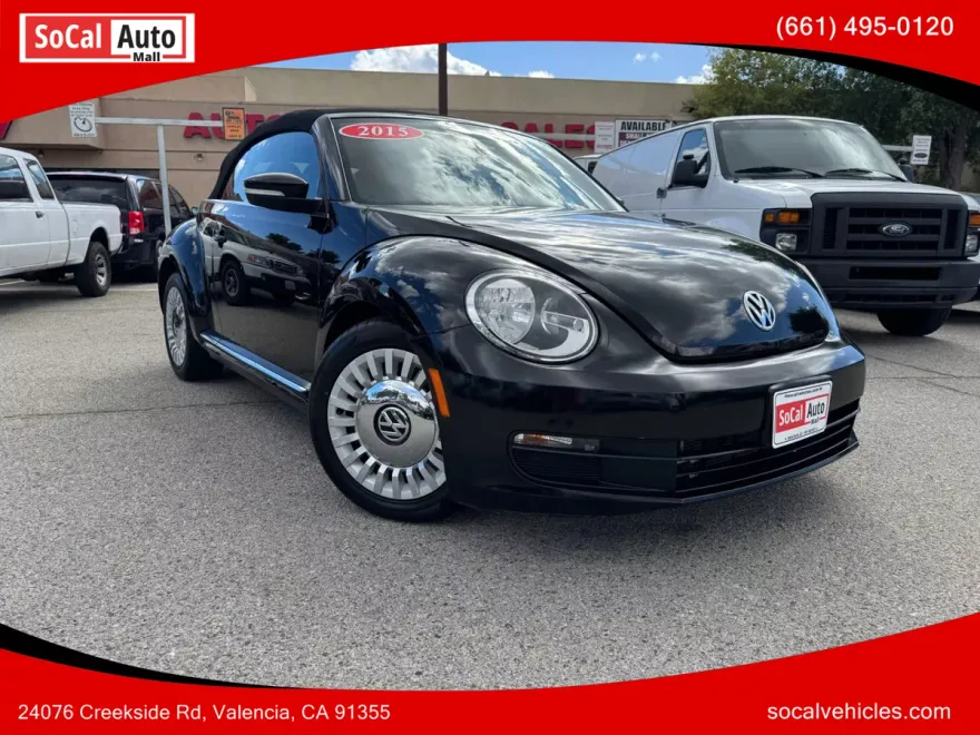 2015 Volkswagen Beetle 1.8T Classic Convertible photo 1