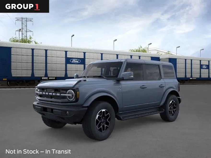 2025 Ford Bronco Outer Banks photo 1