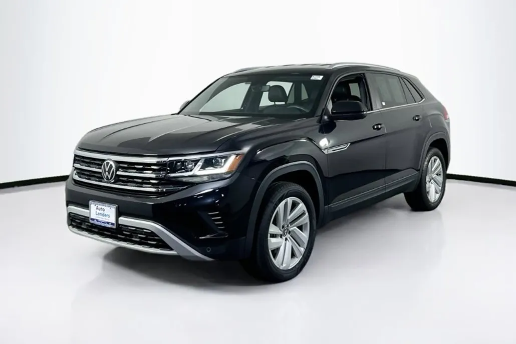 2022 Volkswagen Atlas Cross Sport V6 SE Technology photo 1