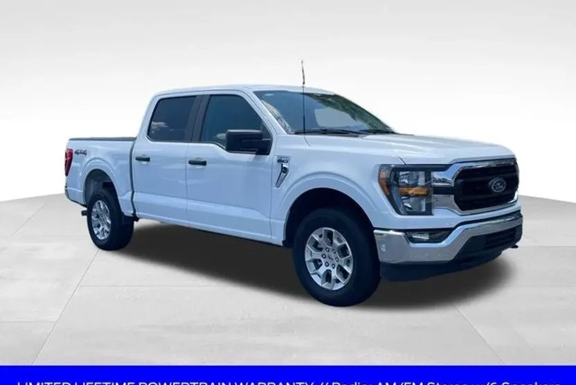 2023 Ford F-150 XLT photo 1