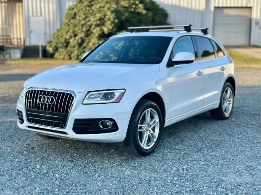 2015 Audi Q5 2.0T Premium Plus photo 1