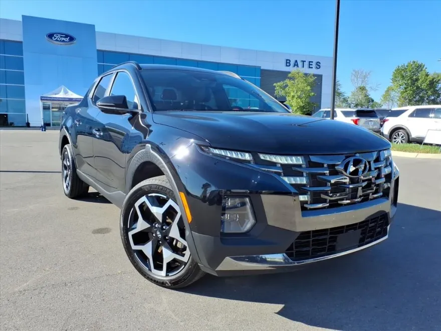 2023 Hyundai Santa Cruz Limited photo 1