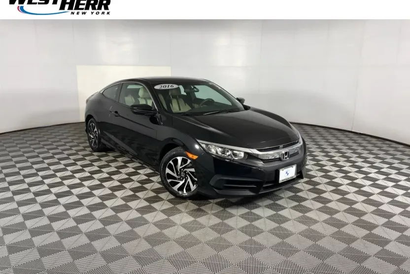 2016 Honda Civic LX photo 1