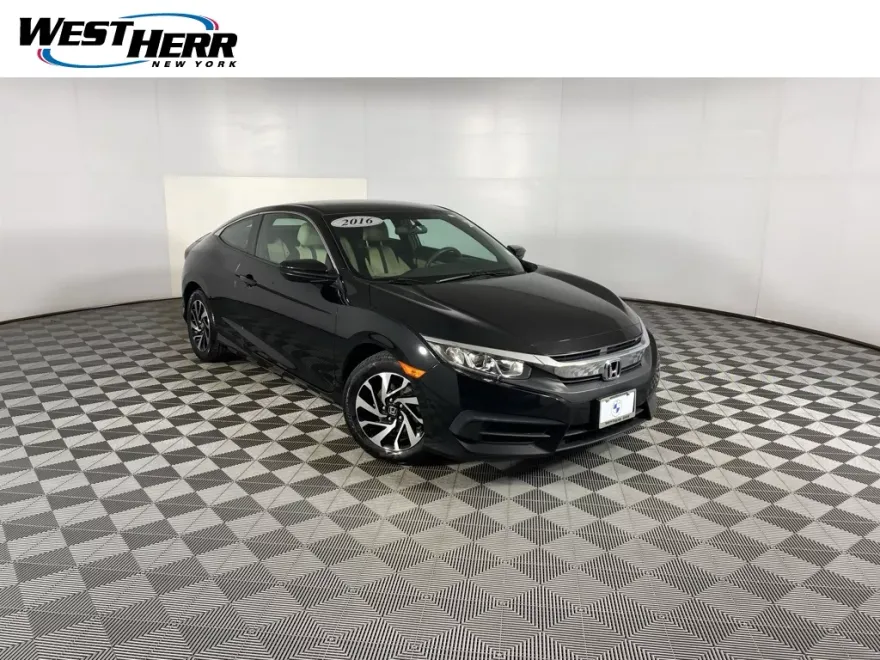 2016 Honda Civic LX photo 1
