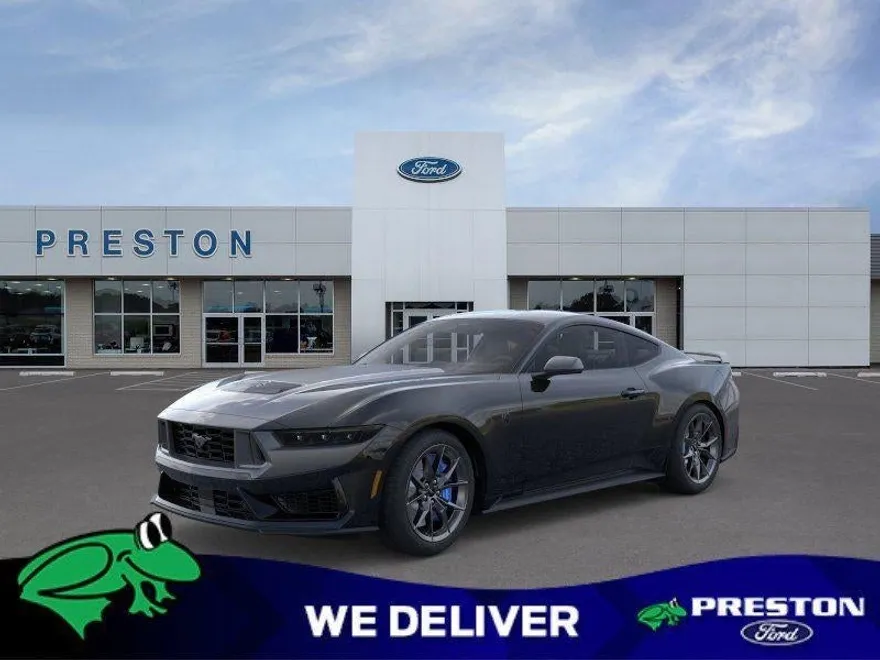 2025 Ford Mustang Dark Horse photo 1