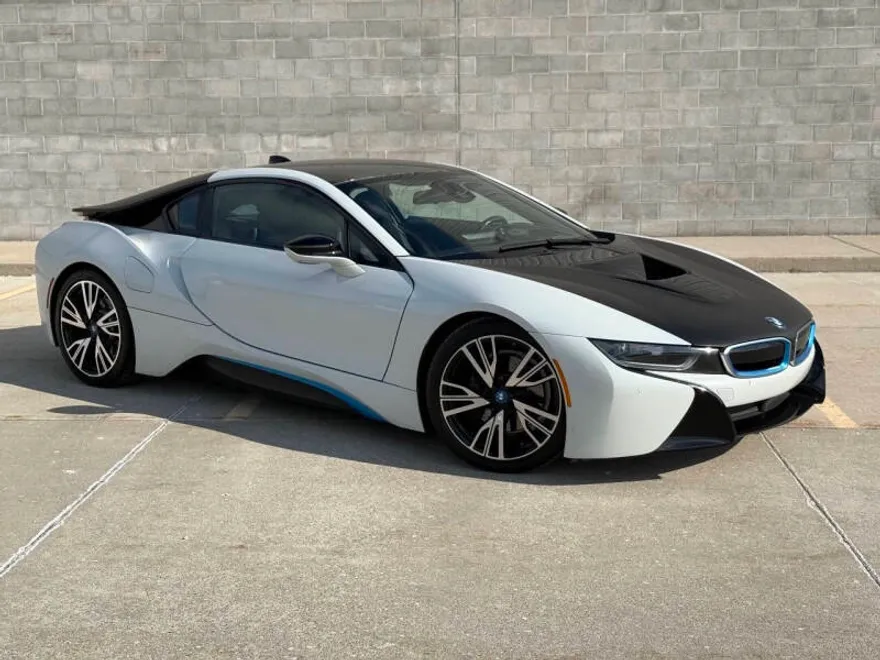 2015 Bmw i8 8-Series photo 1