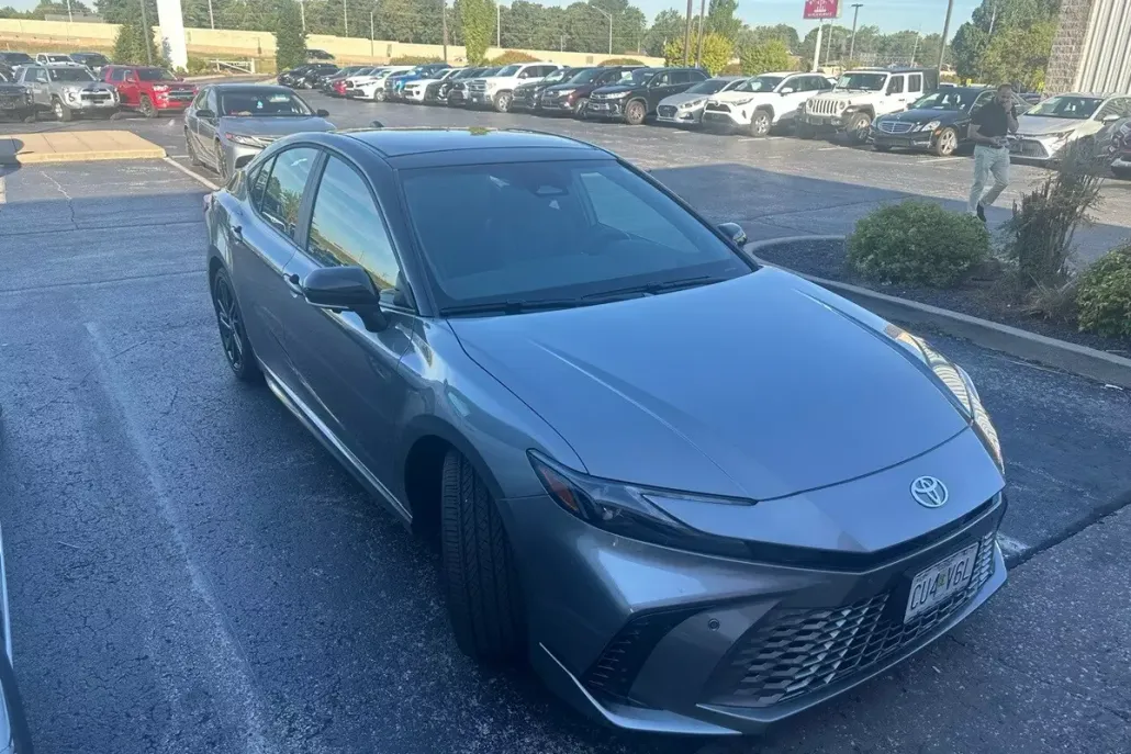 2025 Toyota Camry XSE photo 1