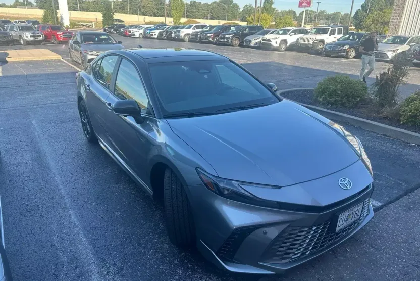 2025 Toyota Camry XSE photo 1