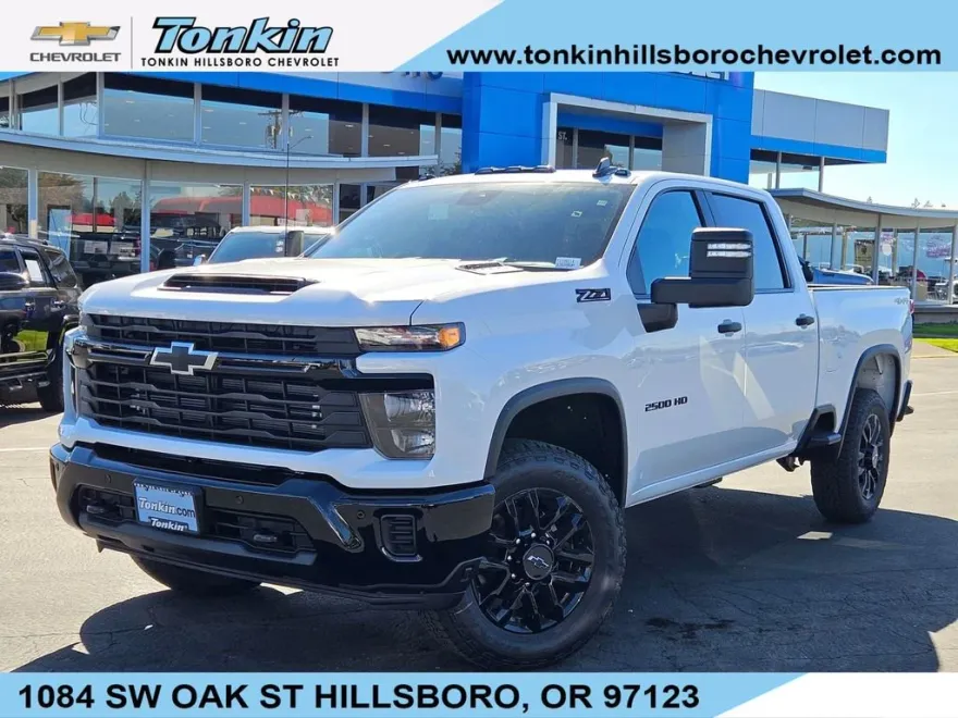 2026 Chevrolet Silverado 2500HD Custom photo 1