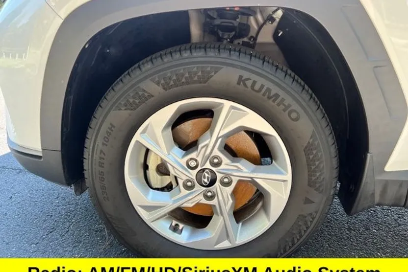 2022 Hyundai Tucson SEL photo 1