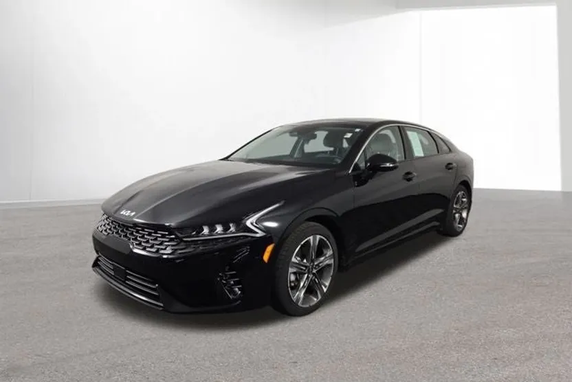 2024 Kia K5 EX photo 1