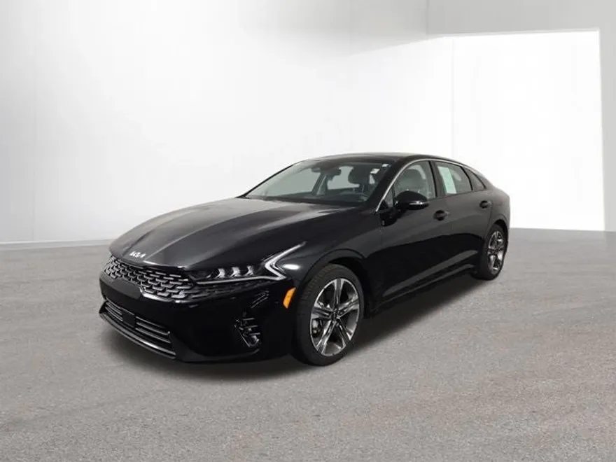 2024 Kia K5 EX photo 1