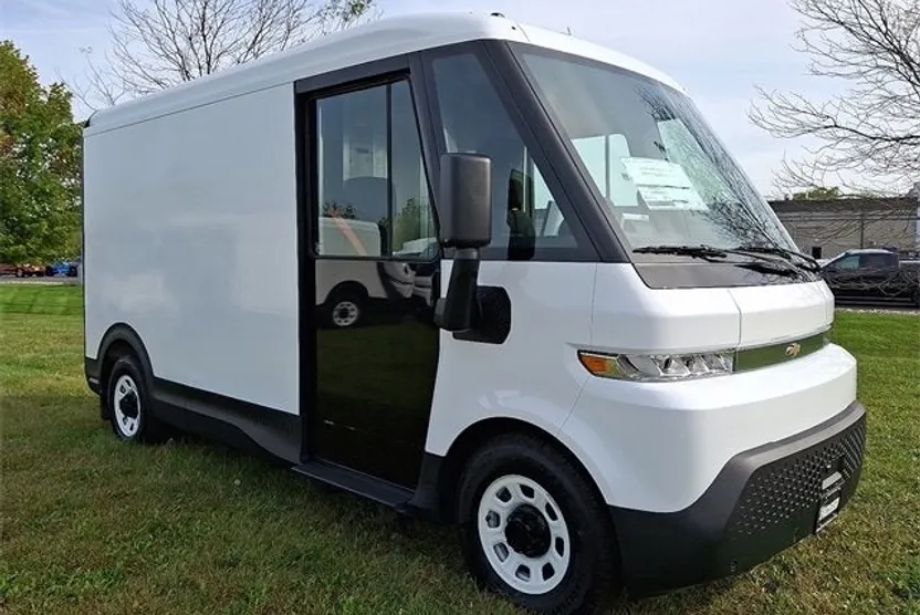 2025 Chevrolet BrightDrop 400 photo 1