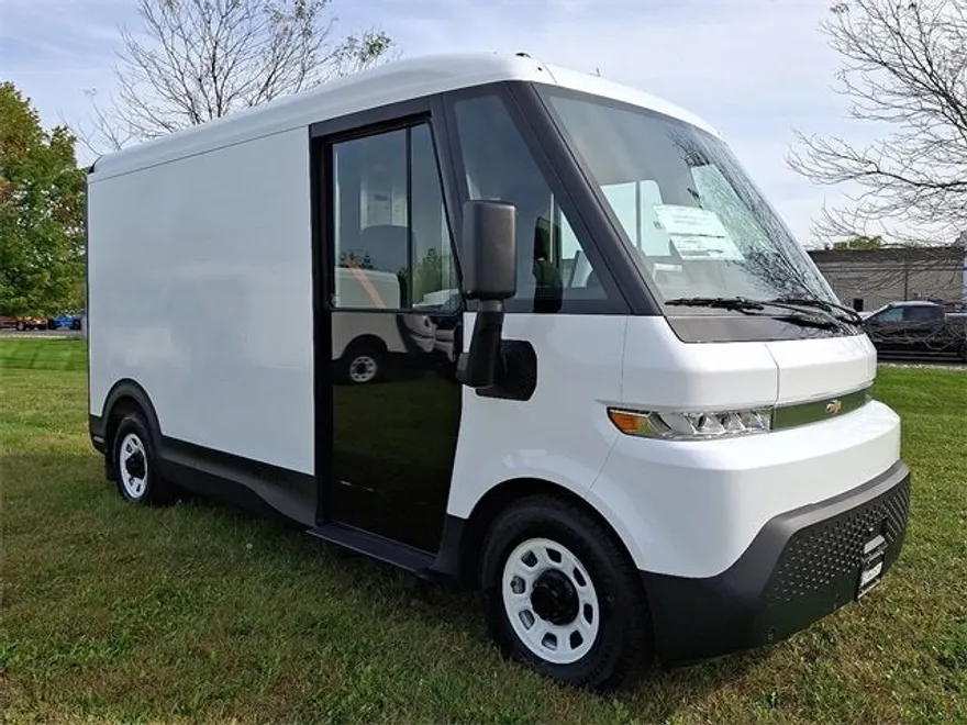 2025 Chevrolet BrightDrop 400 photo 1