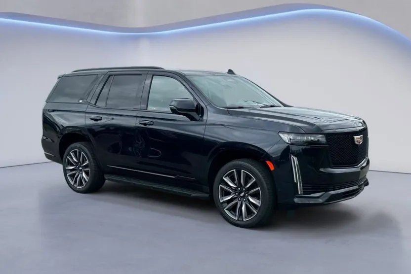 2023 Cadillac Escalade Sport photo 1