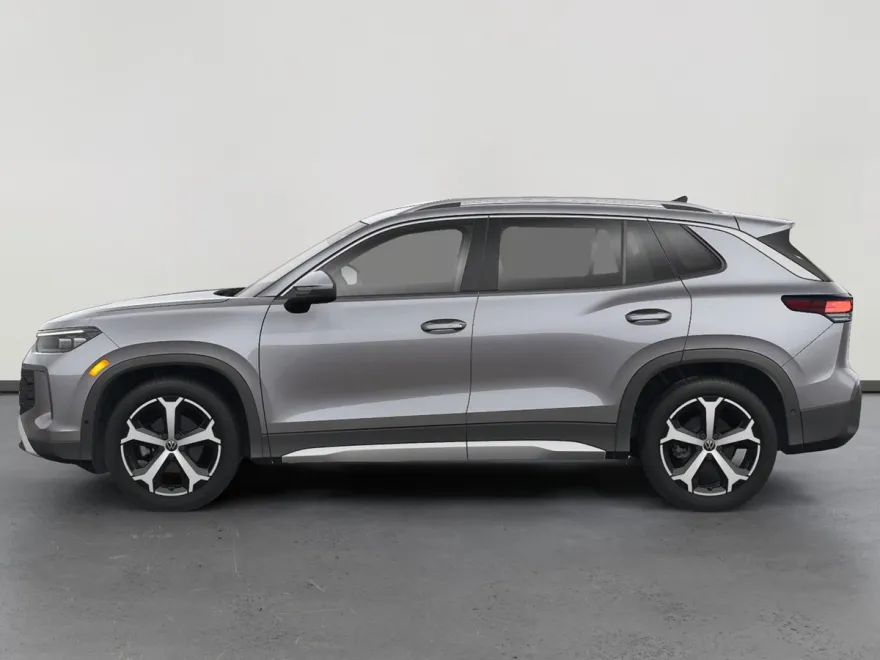2025 Volkswagen Tiguan SE photo 1