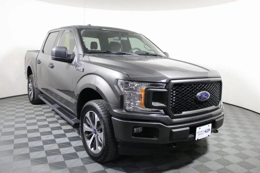 2019 Ford F-150 XL photo 1