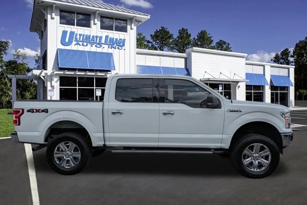 2019 Ford F-150 XLT photo 1