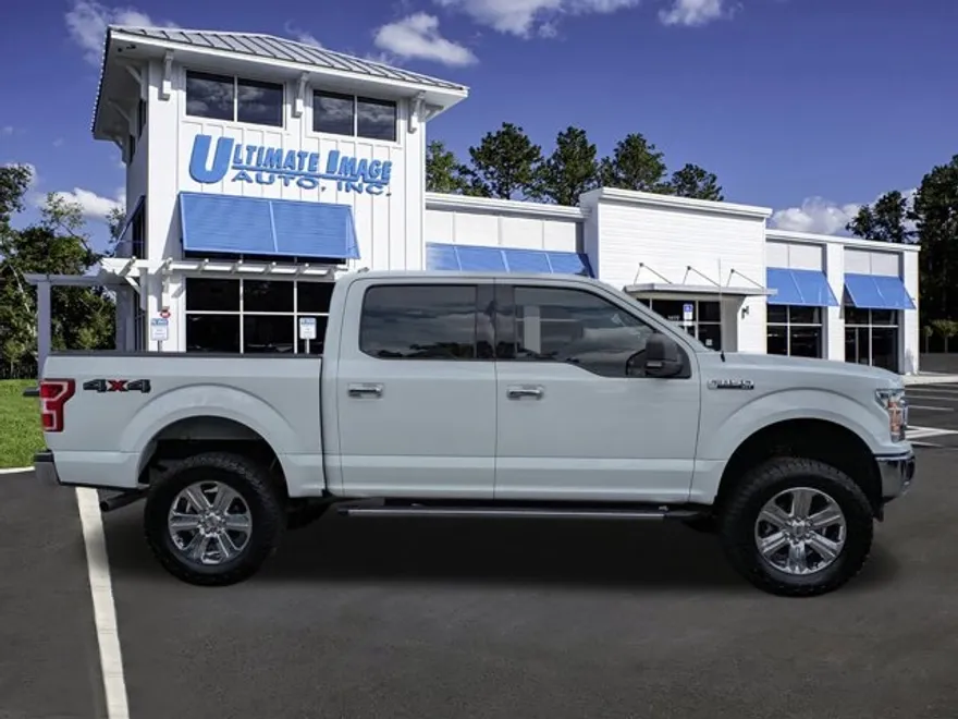 2019 Ford F-150 XLT photo 1