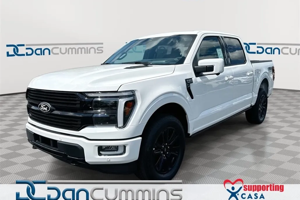 2025 Ford F-150 Platinum photo 1
