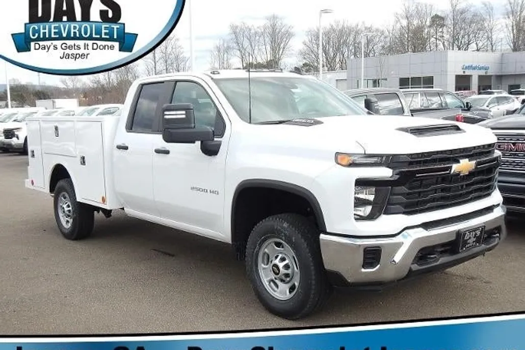 2025 Chevrolet Silverado 2500HD photo 1