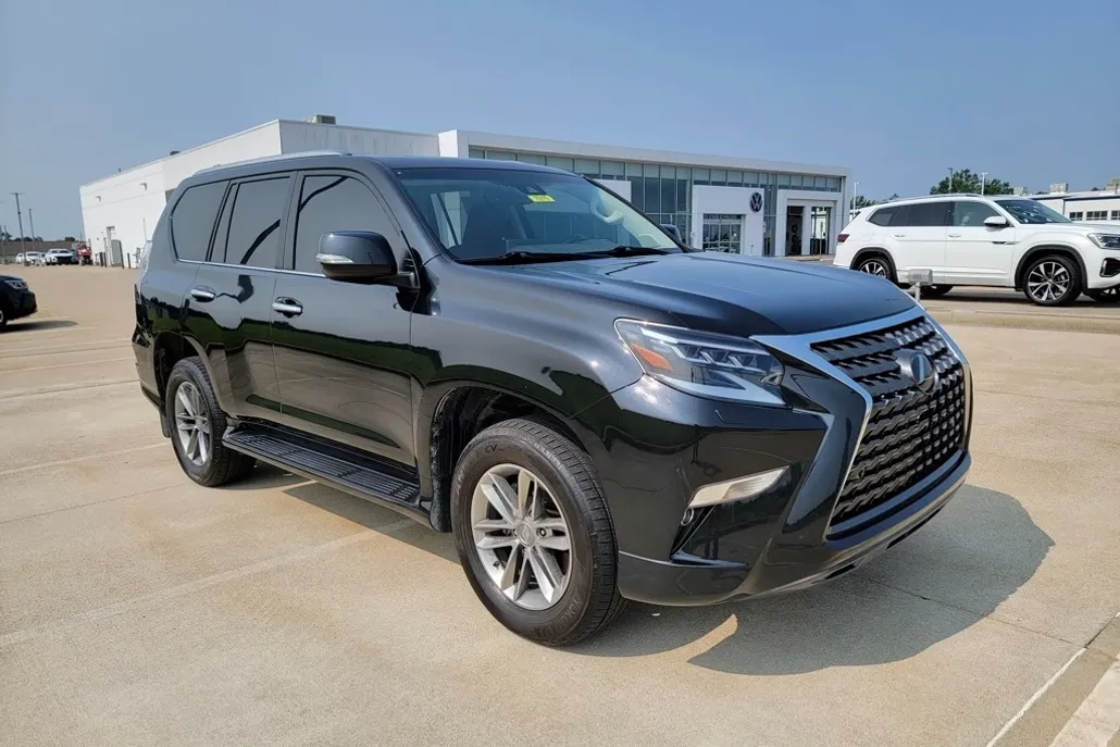 2023 Lexus GX 460 photo 1