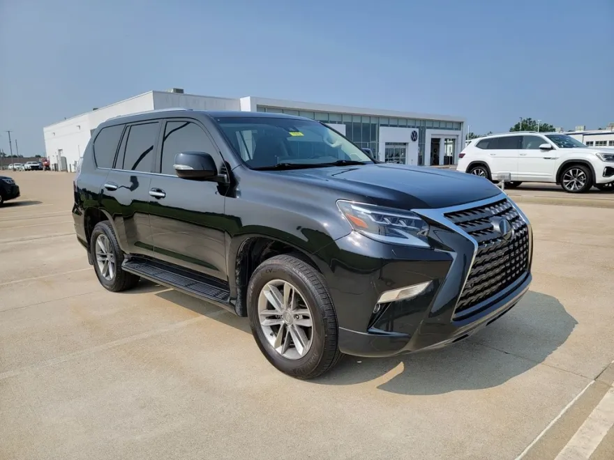 2023 Lexus GX 460 photo 1