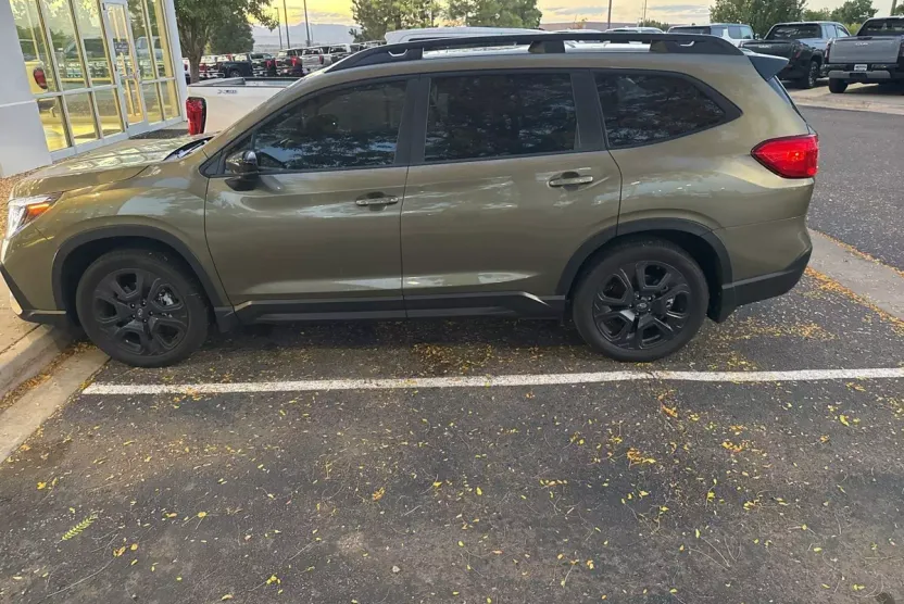 2024 Subaru Ascent Onyx Edition photo 1
