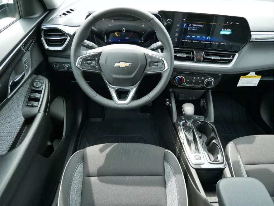 2024 Chevrolet Trailblazer LT photo 13