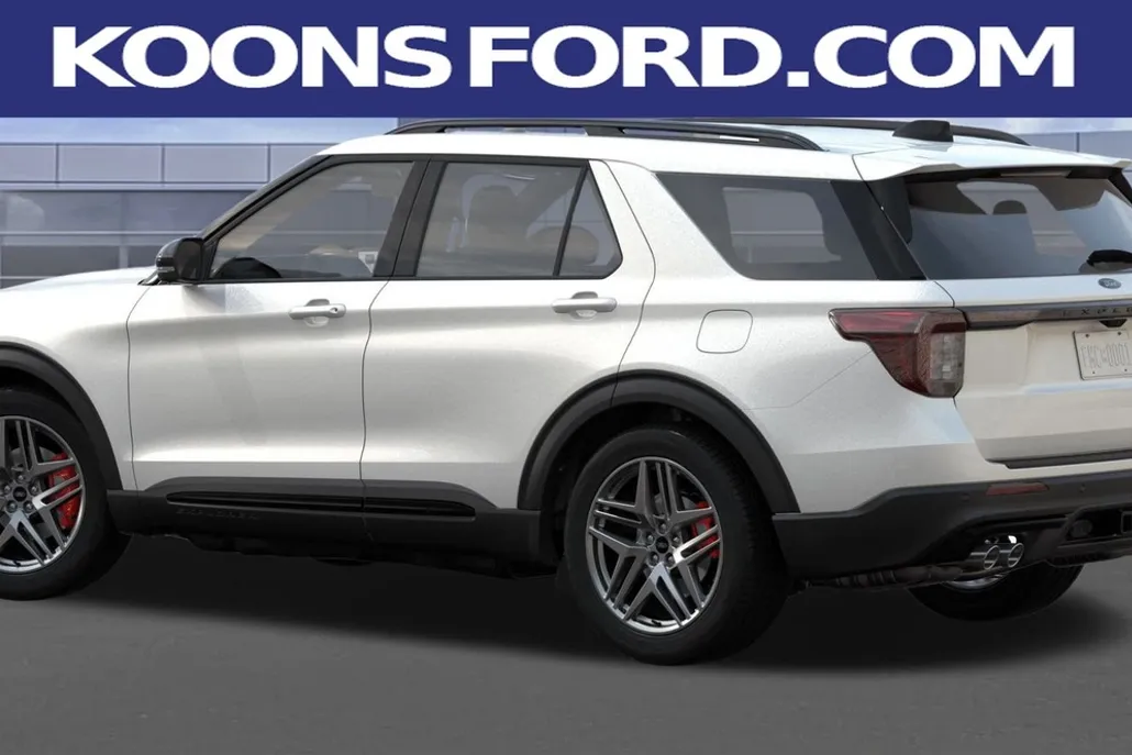 2025 Ford Explorer ST photo 1