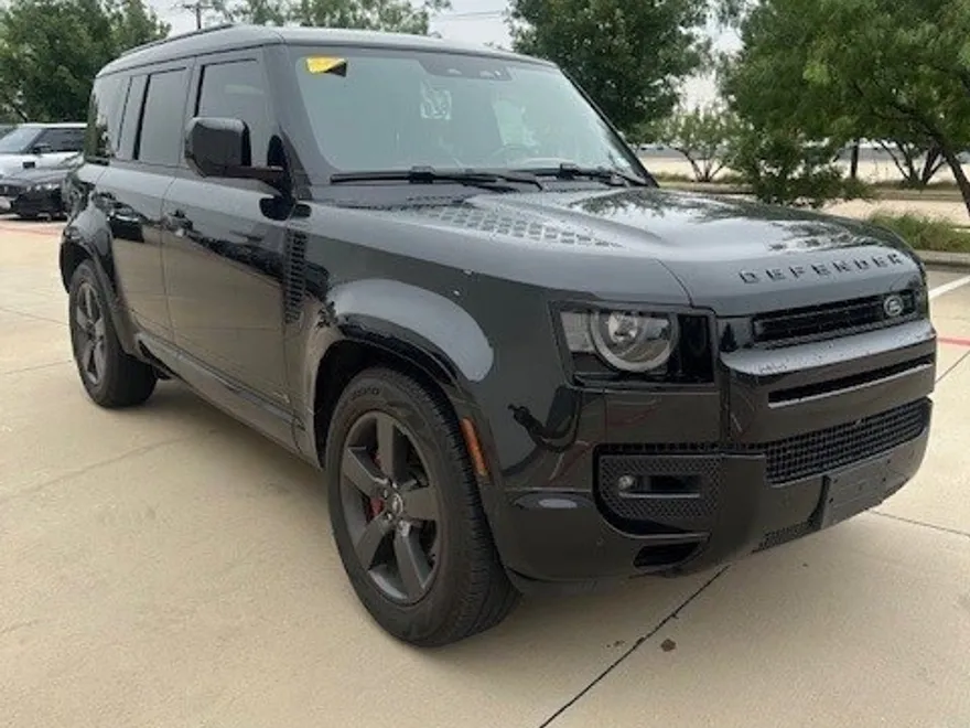 2023 Land Rover Defender 110 X photo 1