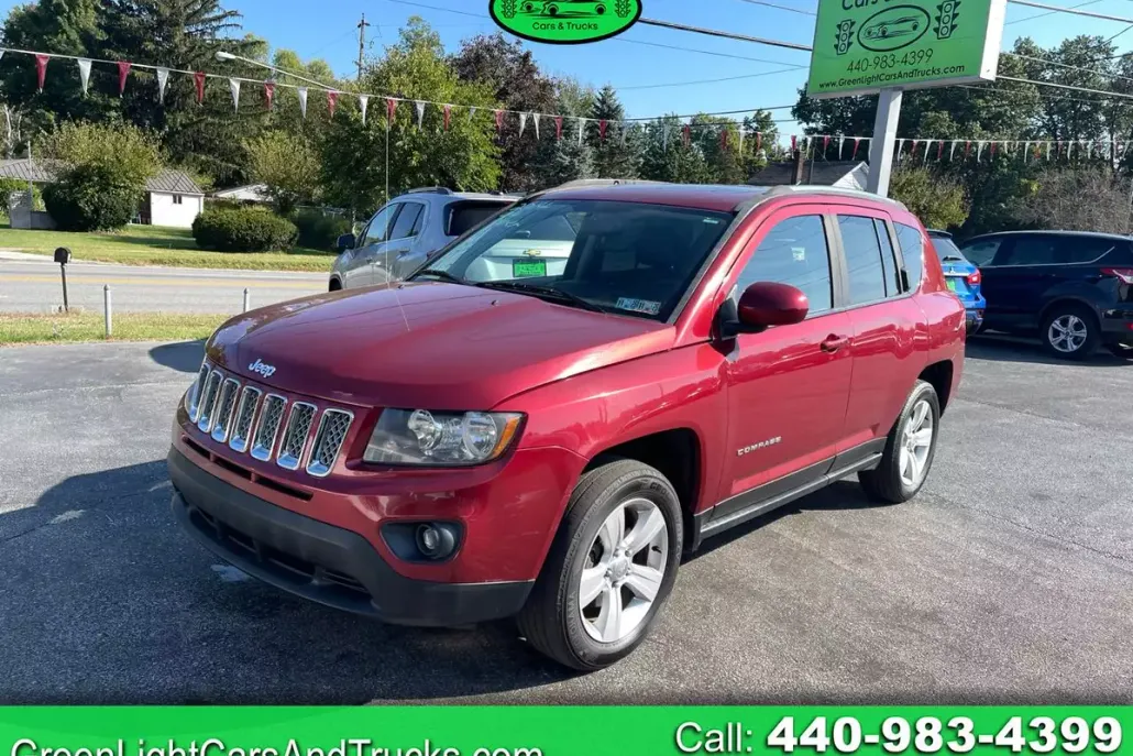 2014 Jeep Compass Latitude photo 1