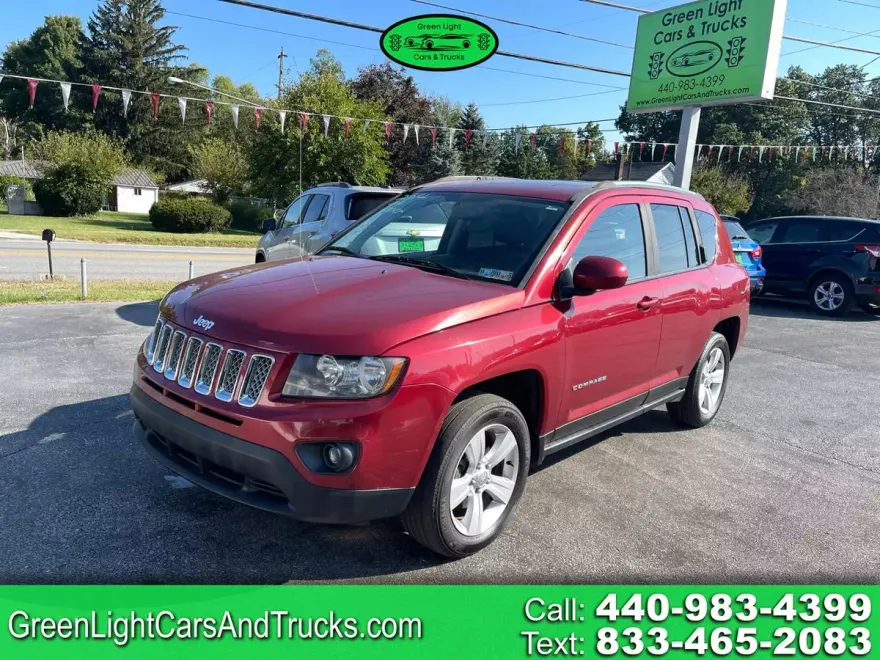 2014 Jeep Compass Latitude photo 1