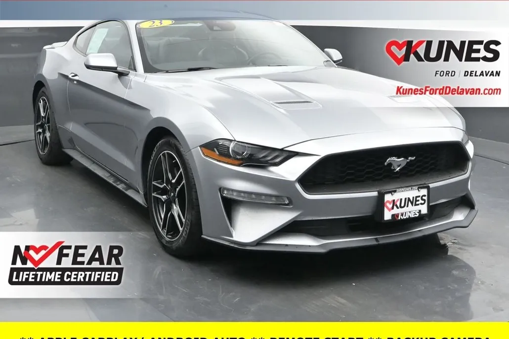 2023 Ford Mustang EcoBoost Premium photo 1