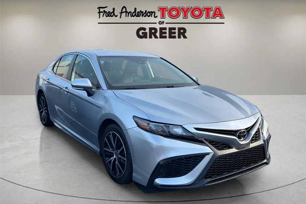 2023 Toyota Camry SE photo 1