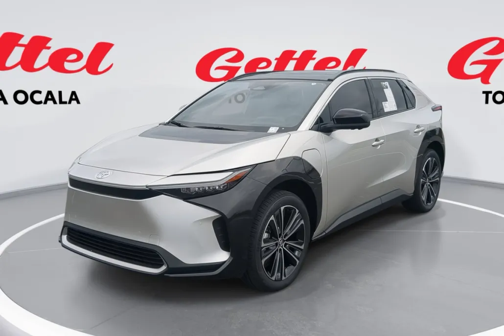 2025 Toyota bZ4X Limited photo 1