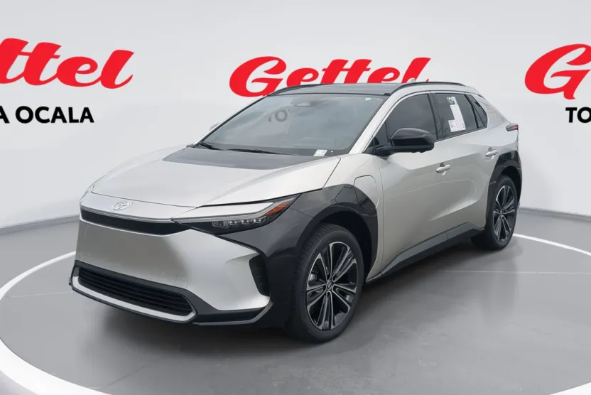 2025 Toyota bZ4X Limited photo 1