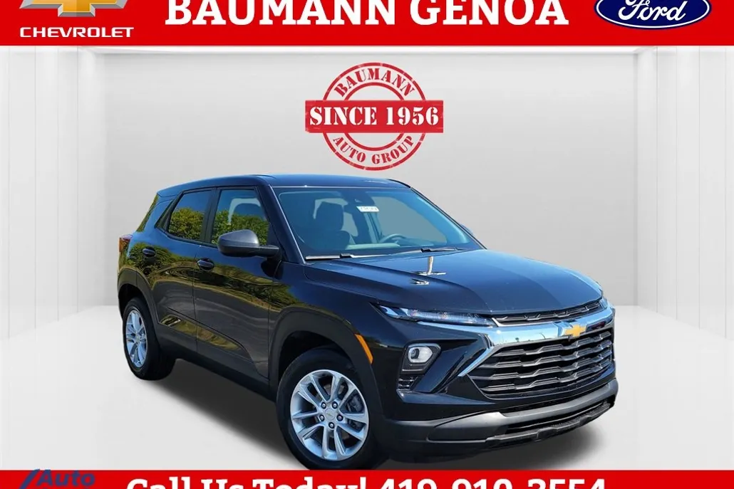 2024 Chevrolet Trailblazer LS photo 1