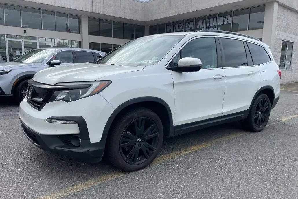 2021 Honda Pilot Special Edition photo 1