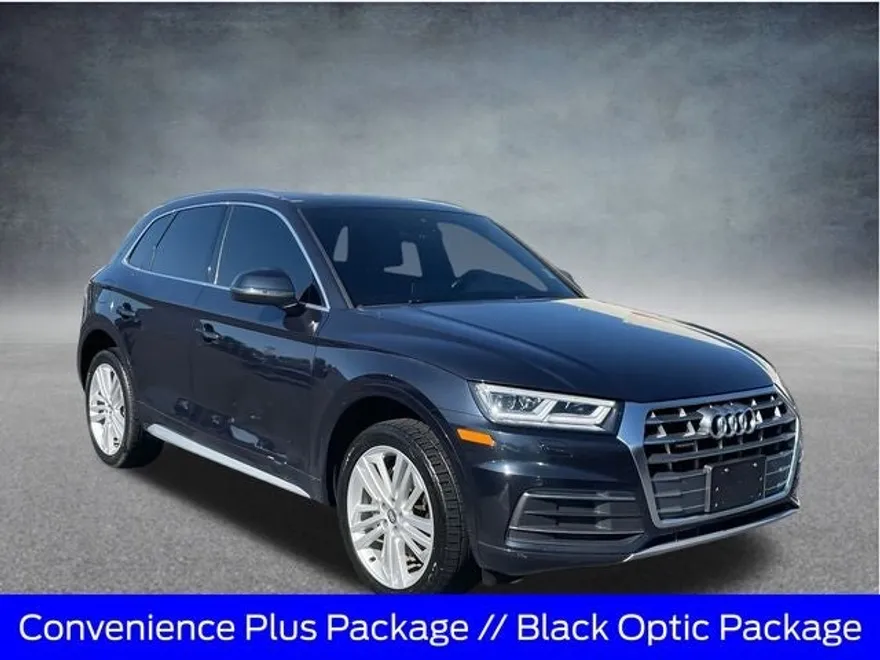2020 Audi Q5 45 Premium Plus photo 1