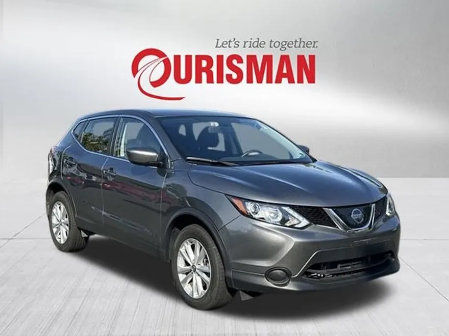 2019 Nissan Rogue Sport S photo 1