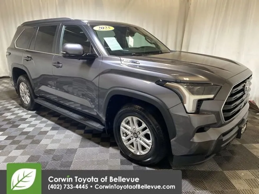 2025 Toyota Sequoia SR5 photo 1