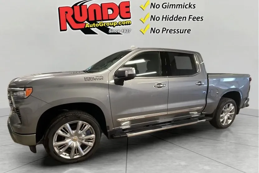 2026 Chevrolet Silverado 1500 High Country photo 1