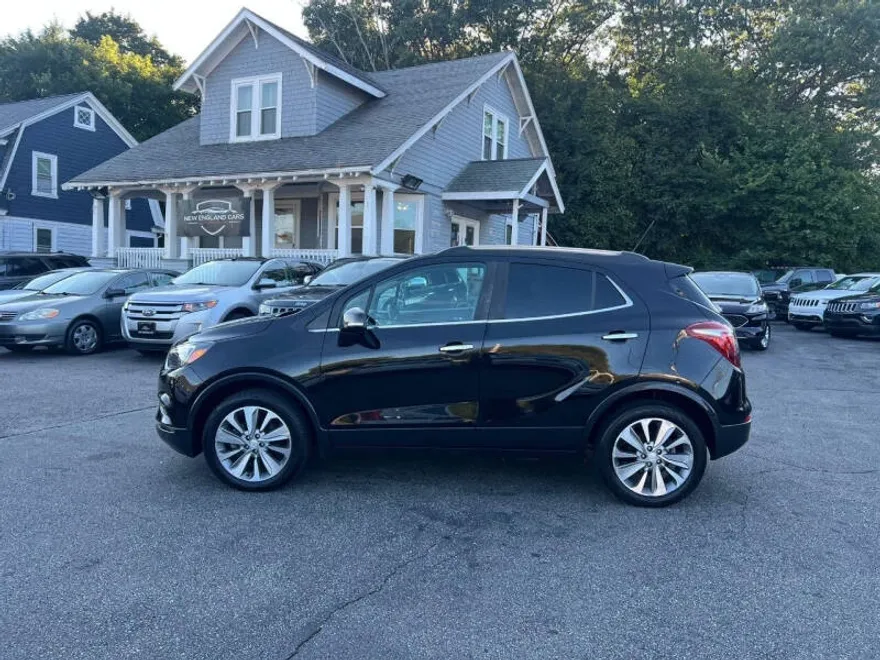 2019 Buick Encore Preferred photo 1