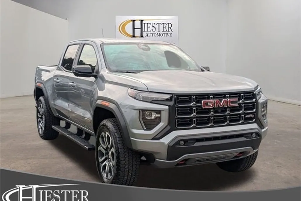 2024 Gmc Canyon AT4 photo 1