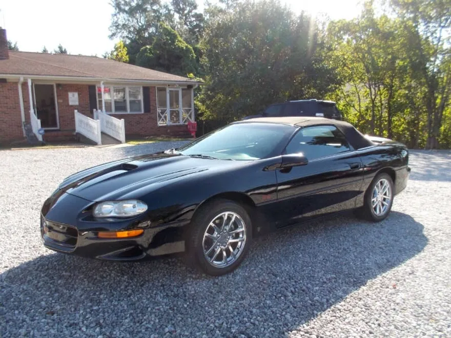2001 Chevrolet Camaro Z28 photo 1