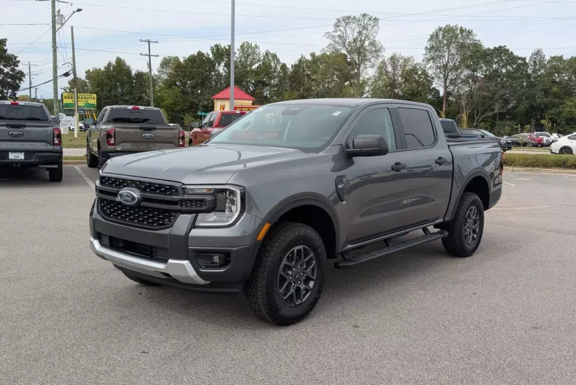 2025 Ford Ranger XLT photo 1